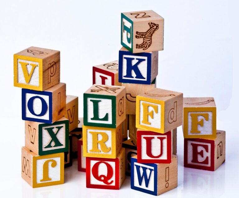 Ismerd meg az Értelmező-t, a szavak világának kulcsa!